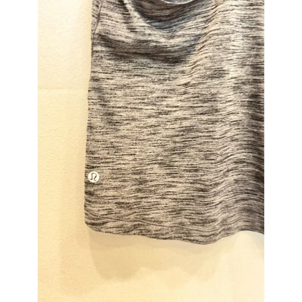 Lululemon Twist & Toil Tank Size‎ 4 Heathered Black Built In Bra Yoga Gym - Image 7