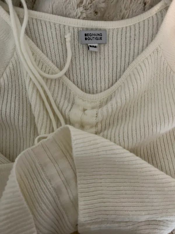 Beginning Boutique White Knit Top - Image 2