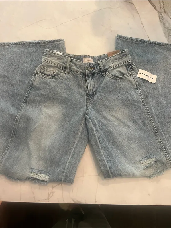 PacSun Casey Low Rise Ripped Baggy Jeans - Image 2