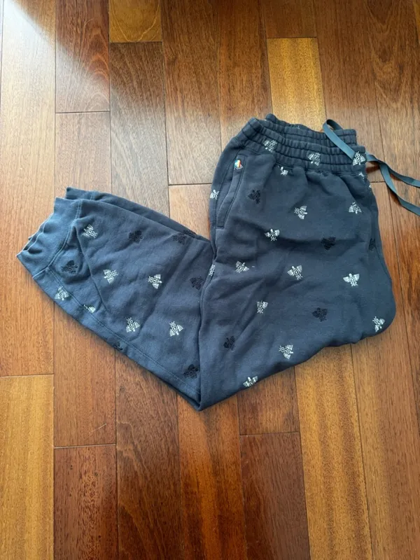 Figs pride Lounge set sweatsuit limited edition - Image 4