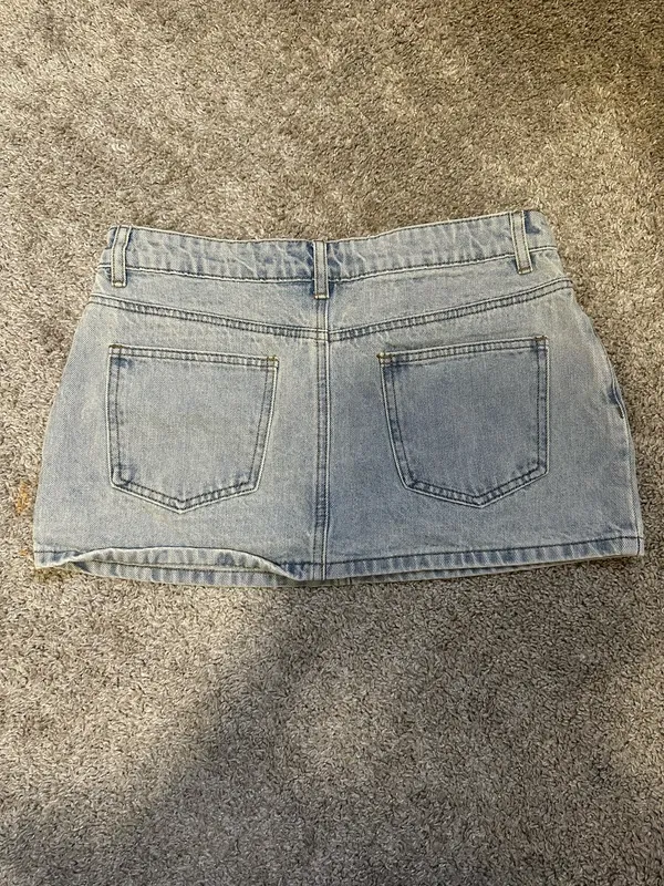 Edikted vintage wash mini skirt - Image 4