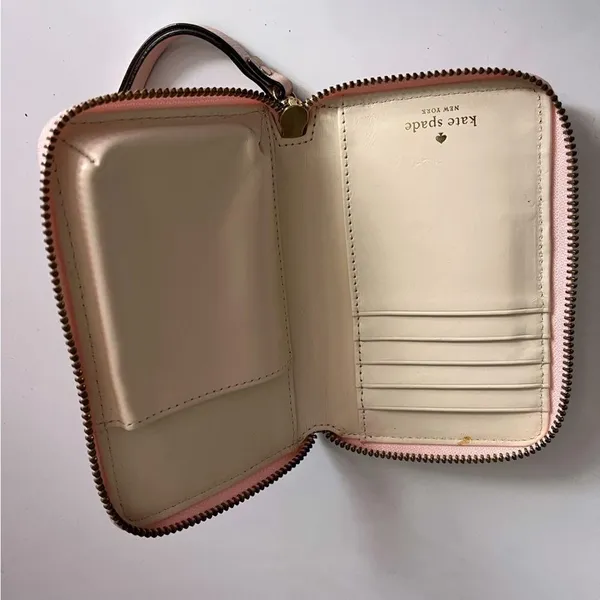 Kate Spade • Pink Bow Wallet / Phone Holder Wristlet - Image 4
