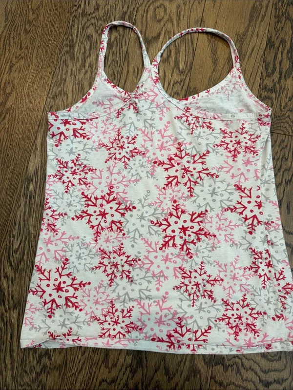 Victoria's Secret tank & Shorts Pajama Set with Pink Snowflakes ~ - Image 4