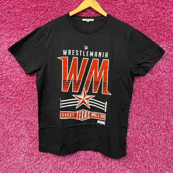 Wrestlemania 2016 Texas Oversized WWE Womens Tee M - Image 2