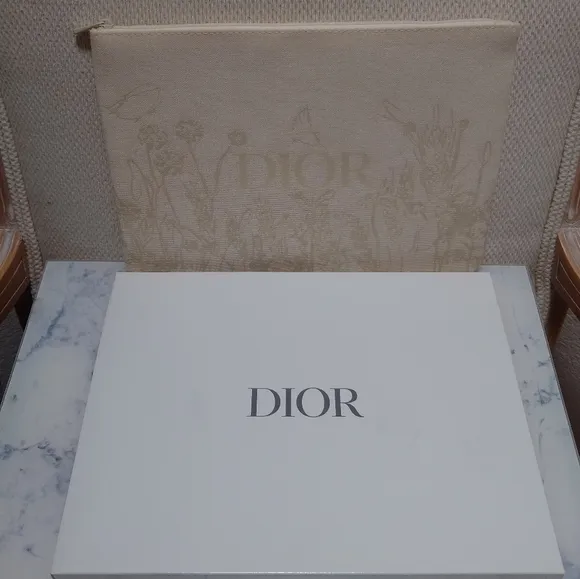 Christian Dior Cream Spring Flower Clutch Bag Pouch Limited Edition New In Box - Image 2