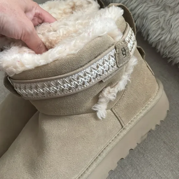 UGG Ultra Mini Classic Alpsey Boots - Image 4