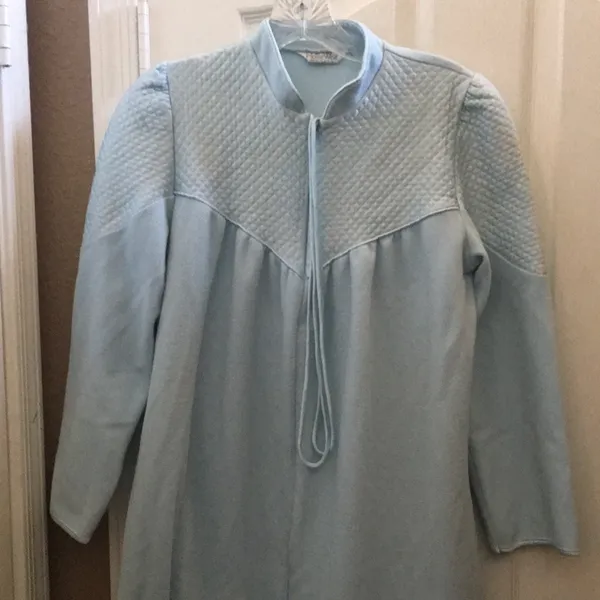 FINAL MARKDOWN Sears vintage robe medium - Image 2