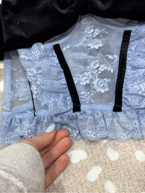 NWT Out From Under Bow Down To Me Velvet Lace Corset crop top coquette strapless - Image 5