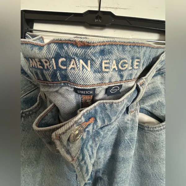 American Eagle Light Blue jeans - Image 3