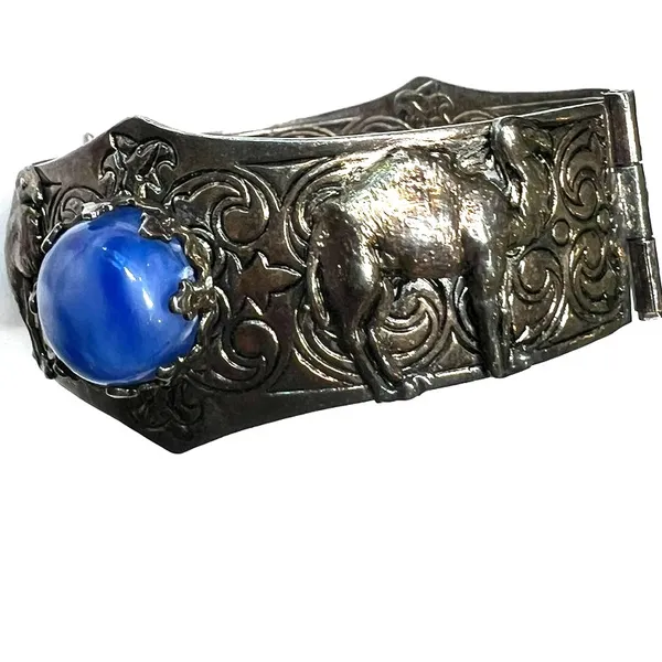 Vintage sterling silver cuff bracelet filigree embossed camel blue stone inlays - Image 2