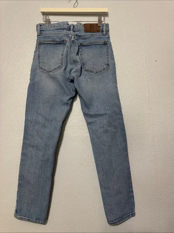 GAP Denim Slim Fit Jeans Light Blue Wash Size 28x28 - Image 2
