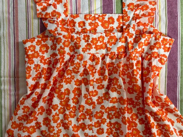 Womens Orange Floral Ruffle Strap Short Sleeve Top large - Image 3