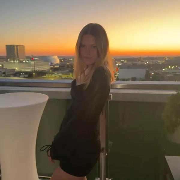 Short black glitter Lucy in the Sky dress - Image 4