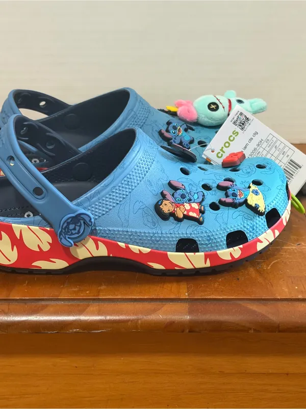 NWT CROCS -  Lilo & Stitch Classic Clogs | W 7 / M5 - Image 5