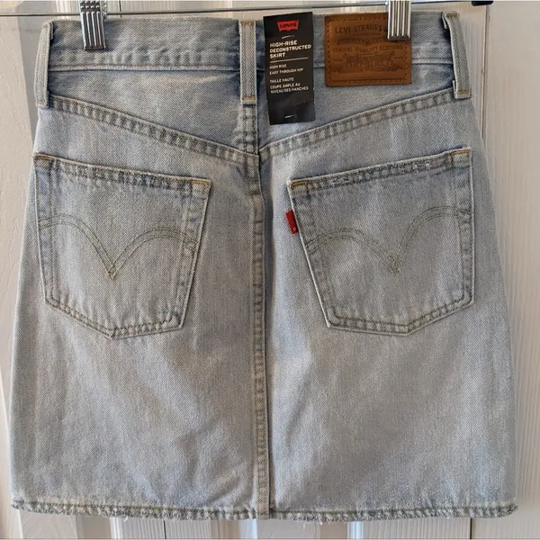 Levi's Light Blue Denim Midi Skirt - Image 4