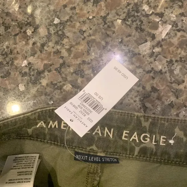 American Eagle mini skirts. Size: XXS / 00. Lot of 2. The green one is NWT. - Image 5