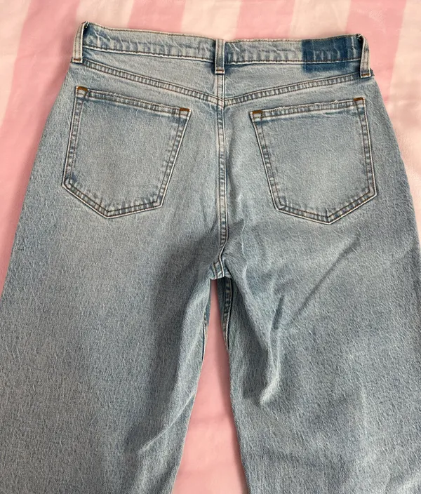 Abercrombie 90s Baggy Low-Rise Jeans - Image 3