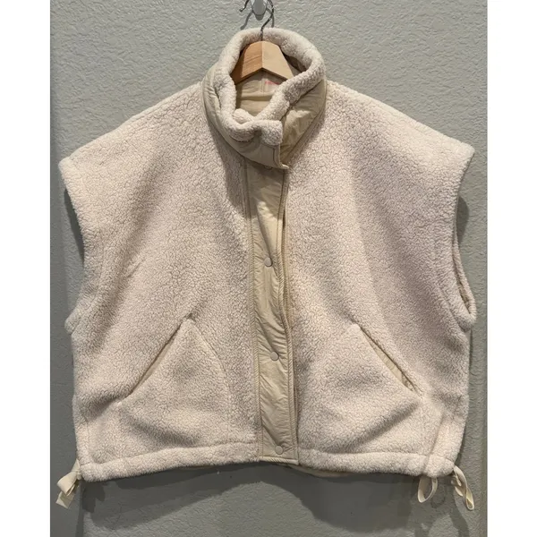 Free People Scout It Out Fleece Vest Size Large - Image 14