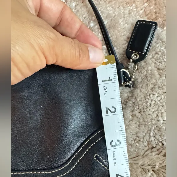 Coach Black Leather Small Wristlet with Stitching - Image 4