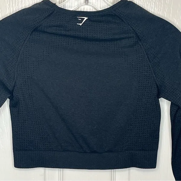 Gymshark Vital Crop Top Seamless Long Sleeve Size M Black - Image 8