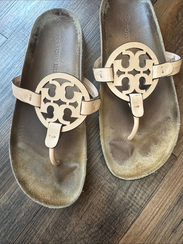 Tory Burch Pale Pink Leather Logo Thong Sandals - Image 7