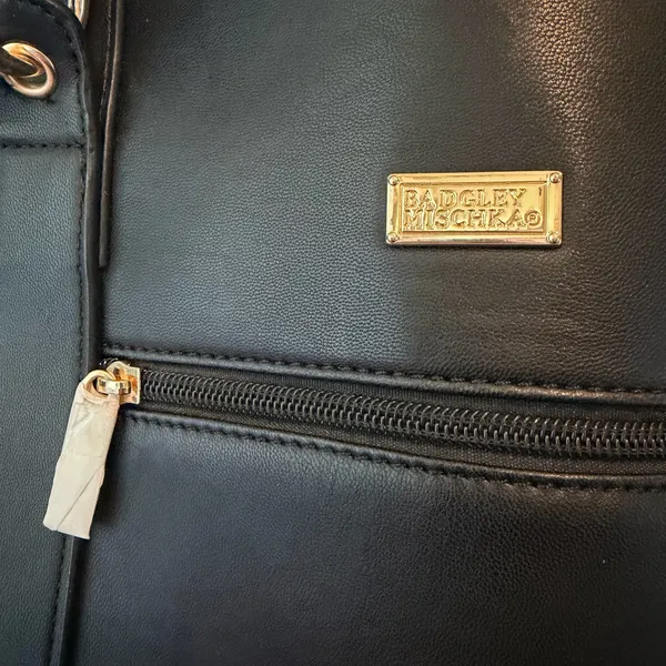 Badgley Mischka Quilted Weekender Bag - Image 2