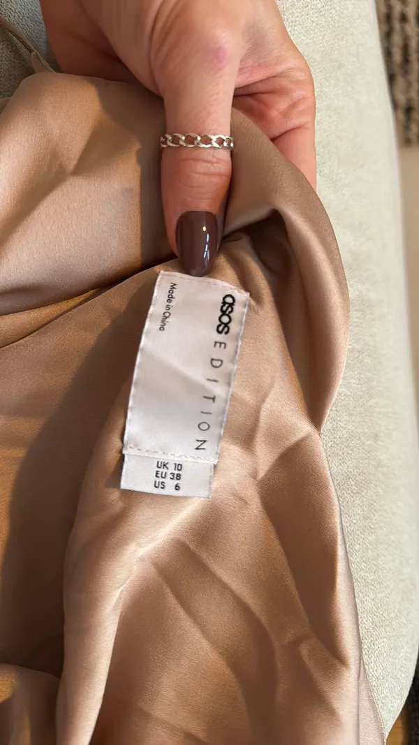 Silk Dress Pink Size 6 - Image 3