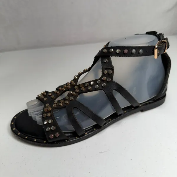 Free People 37 US 7 Gladiator Sandals Black Leather Studded Strappy Boho Flat - Image 4