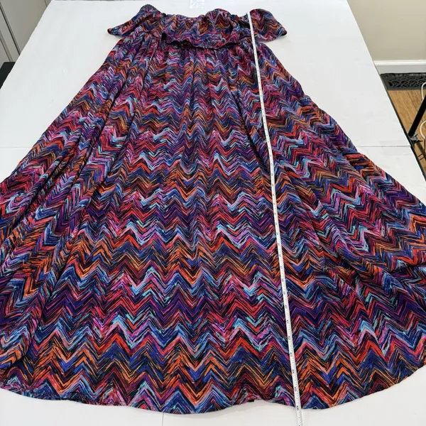 Torrid Colorful Chevron Smocked Strapless‎ Off Shoulder Maxi Dress Size 1X - Image 10