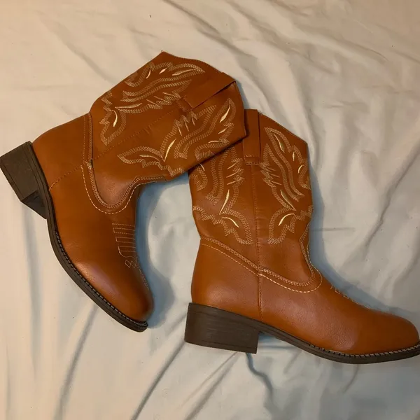 Women’s Calf - Image 4
