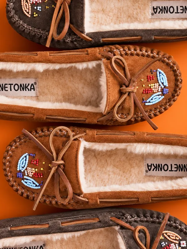 Free People x Minnetonka Ayashe Beaded Suede Moccasins Size 8 NIB - Image 4