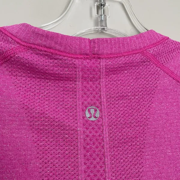 Lululemon Size 6 Pink Short Sleeve Swiftly Shirt Workout Athletic - Image 4