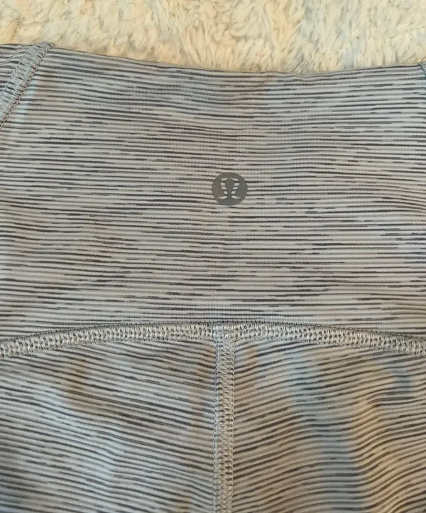 Wunder Under 25” Leggings - Image 5