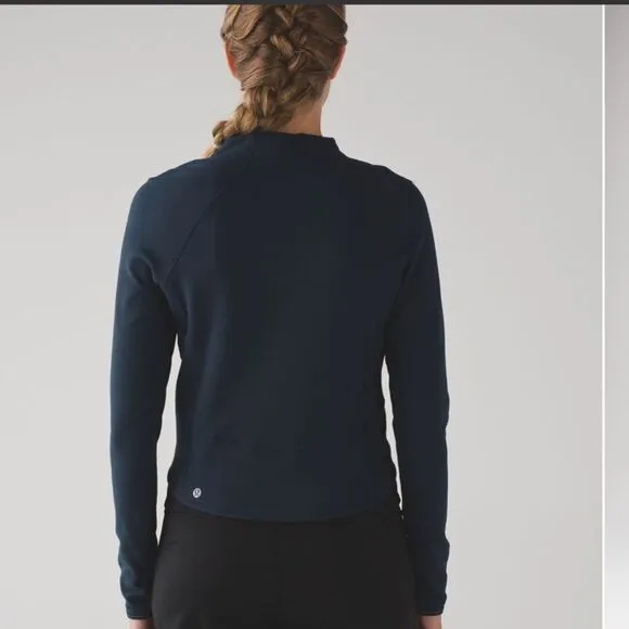 Lululemon Women's‎ 6 Hill And Valley Mock Neck Pullover Nocturnal Teal Crop - Image 6