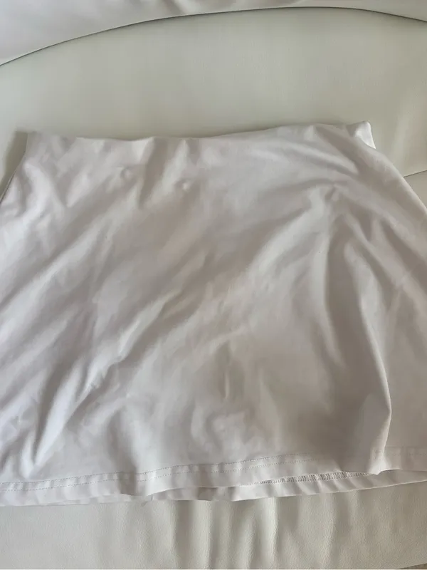 Classic White Women’s Skirt - Simple A-Line Style - Image 3