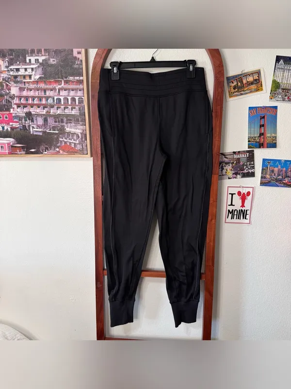 Lululemon Flurry Up High-Rise Joggers Black - Image 4