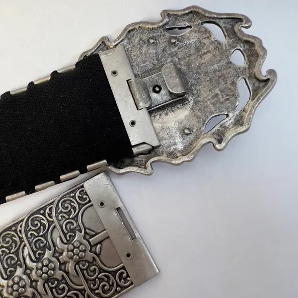 Vintage Metallic Belt NWOT Gray - Image 8