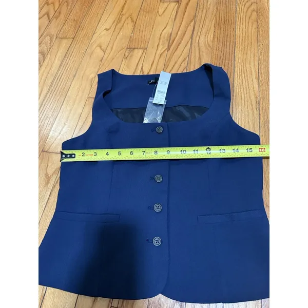 J. Crew NWT Scoopneck vest in drapey crepe Navy Blue Size 2 - Image 7