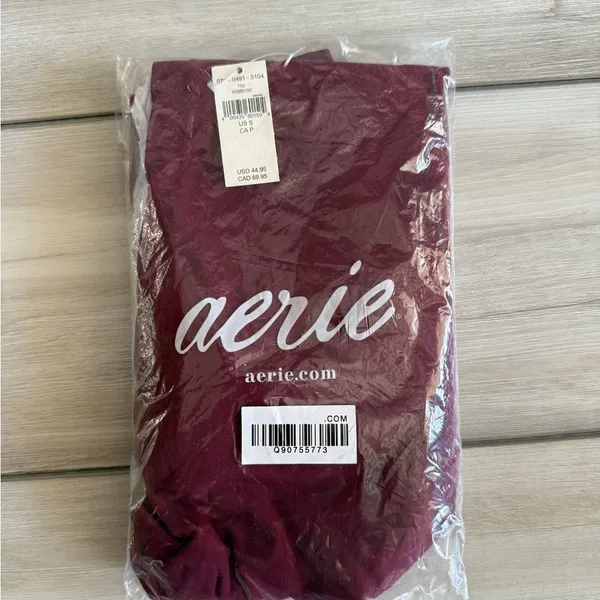 OFFLINE By Aerie Real Me High Waisted Crossover Legging Red Small NWT IN PKG - Image 9