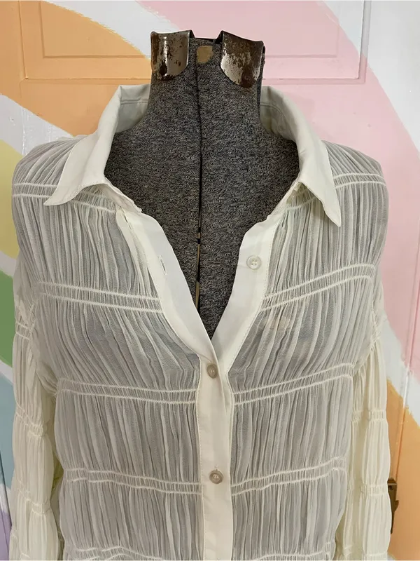 SNDYS La Louisiane Shirred Sheer Flare Sleeve Cream Button Front Top Sz M 💛🎀 - Image 5