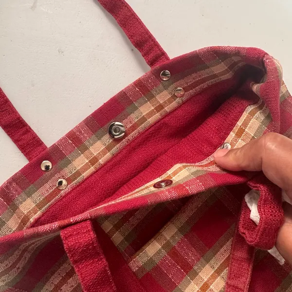 Longaberger Red Plaid Tote Bag Canvas Shoulder Carryall Market Travel Tote Small - Image 4