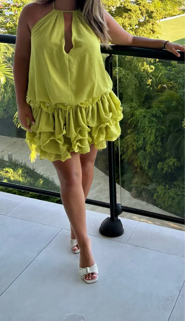 Green halter back dress Size M - Image 3