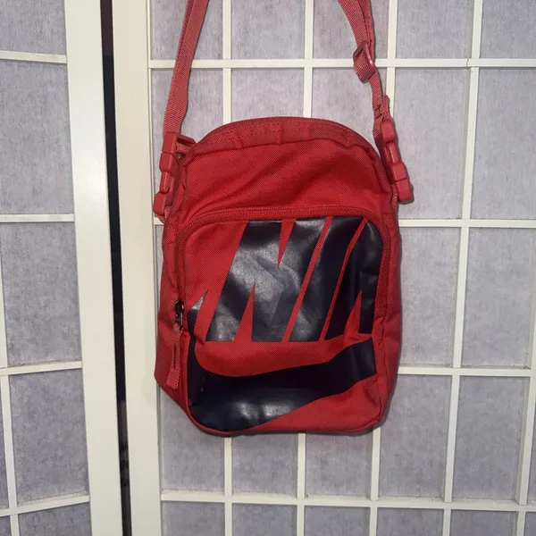 Nike Heritage Sportswear‎ Unisex Red Orange Logo Athletic Running Crossbody Bag - Image 2