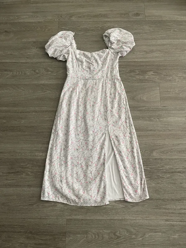 Altar’d State Everleigh puff sleeve floral midi dress - large - Image 2