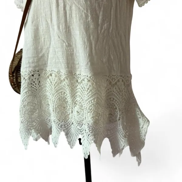 Solitaire Festival Boho Lace Hem Gauze‎ Blouse Womens M White Crochet Pom Top - Image 2