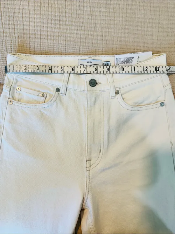 & Other Stories Cream High-Rise Wide Leg Jeans - Image 8