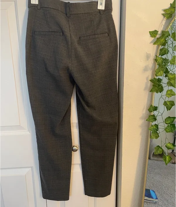 H&M Gray Plaid Dress Pants - Image 2