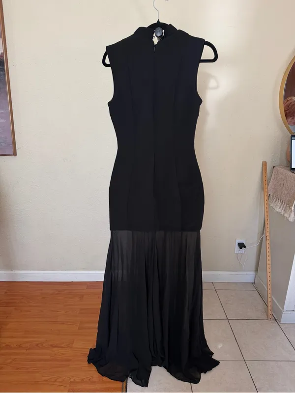 House of CB RAPHAELLA Black Keyhole Maxi Dress size XS NWOT - Image 9
