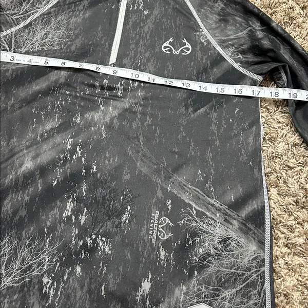 Realtree Fishing Pro Series Gray Woods Camo Long Sleeve Quarter Zip Top Sz S - Image 6