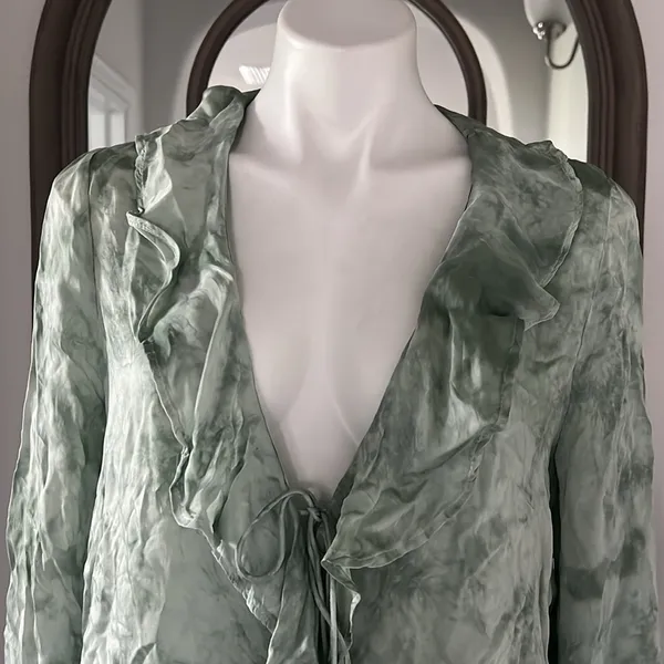 Free People New Women’s Lyocell Tie Front Blouse, Size M New w/Tag Retail $128 - Image 14